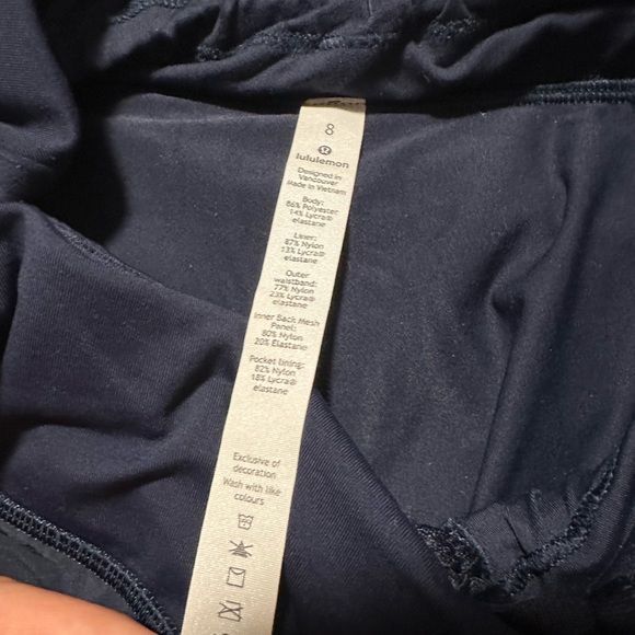 Navy Lululemon skirt - Picture 5 of 6